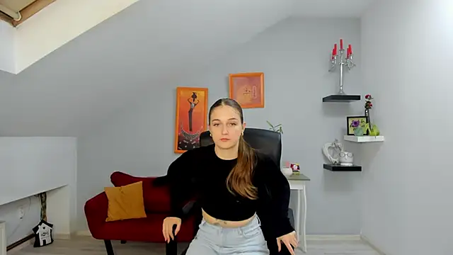 Snapshot of AnneWilsonn chatting on 10/13/25, 03:23 AnneWilsonn online show from 10/13/25, 03:23