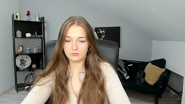 Snapshot of AnneWilsonn chatting on 11/21/25, 04:44 AnneWilsonn online show from 11/21/25, 04:44