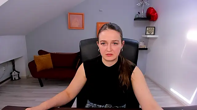 Snapshot of AnneWilsonn chatting on 03/02/26, 12:12 AnneWilsonn online show from 03/02/26, 12:12