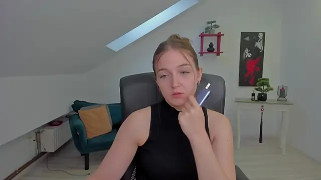 Snapshot of AnneWilsonn chatting on 05/06/26, 04:41 AnneWilsonn online show from 05/06/26, 04:41