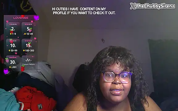 Snapshot of TheChubbySiren chatting on 11/16/25, 02:39 TheChubbySiren online show from 11/16/25, 02:39