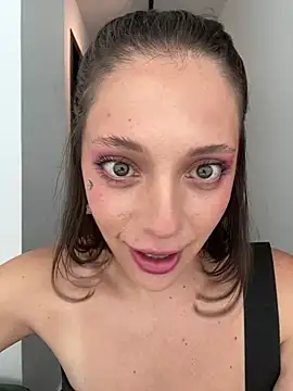 Ryan ruru online show from 02/18/26, 02:02