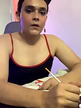 La-Gatiita-trans online show from 11/14/25, 01:59