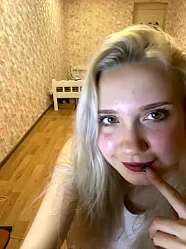 Regina Patty online show from 10/20/25, 01:44