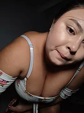 EliaStone05 online show from 03/08/26, 08:01