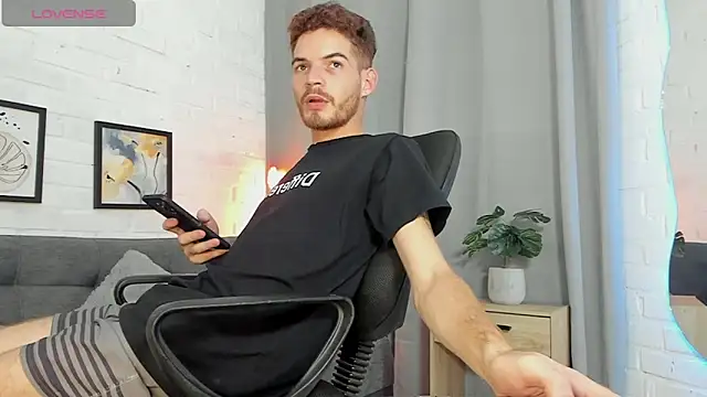 MATEO HUNTER online show from 11/10/25, 03:16