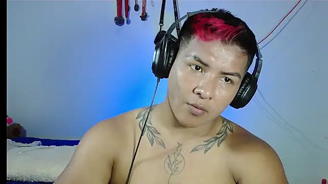 Snapshot of joel_carter chatting on 11/26/25, 02:07 joel carter online show from 11/26/25, 02:07