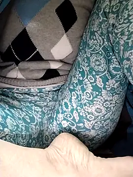 Amanda- ena- online show from 11/21/25, 11:14