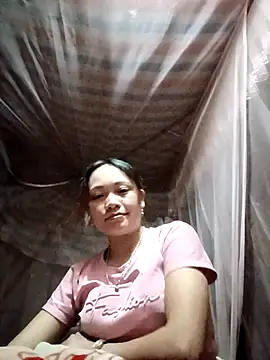 huhu-sexxy online show from 10/17/25, 12:41