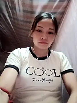 huhu-sexxy online show from 10/19/25, 10:21