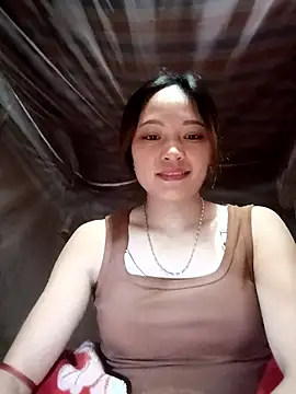 huhu-sexxy online show from 11/13/25, 09:47