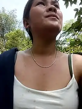 Lyssa-a online show from 04/05/26, 07:05