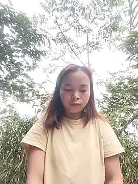 Nguyet2k4 online show from 02/22/26, 12:01