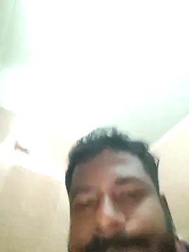 Snapshot of Vickyins480000 chatting on 10/31/25, 04:13 Vickyins480000 online show from 10/31/25, 04:13