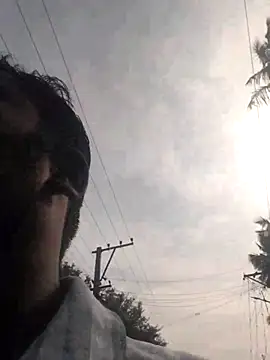 Snapshot of Vickyins480000 chatting on 11/26/25, 05:19 Vickyins480000 online show from 11/26/25, 05:19