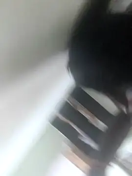 Snapshot of Vickyins480000 chatting on 12/15/25, 04:55 Vickyins480000 online show from 12/15/25, 04:55