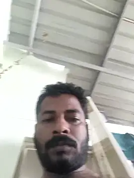 Snapshot of Vickyins480000 chatting on 01/12/26, 03:34 Vickyins480000 online show from 01/12/26, 03:34