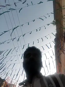 Snapshot of Vickyins480000 chatting on 01/18/26, 03:21 Vickyins480000 online show from 01/18/26, 03:21