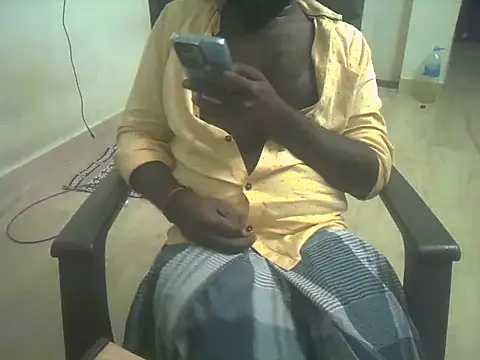 Snapshot of Vickyins480000 chatting on 02/09/26, 03:27 Vickyins480000 online show from 02/09/26, 03:27