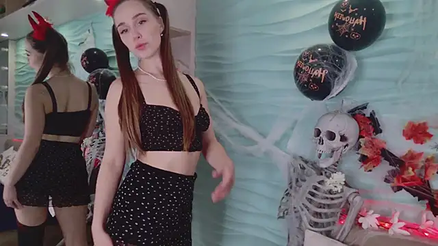 MiyaMeow- online show from 10/29/25, 09:11