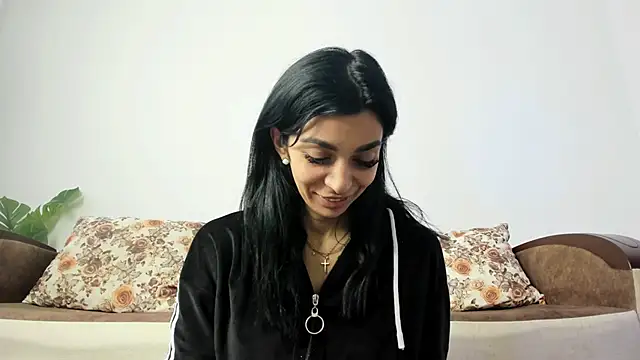 ReneeVoss online show from 04/14/26, 09:48