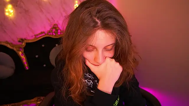 CuteeFoxy online show from 01/16/26, 02:21