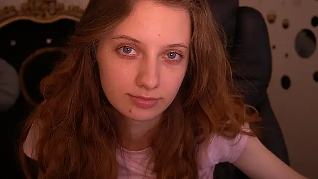 Snapshot of CuteeFoxy chatting on 05/29/26, 01:09 CuteeFoxy online show from 05/29/26, 01:09