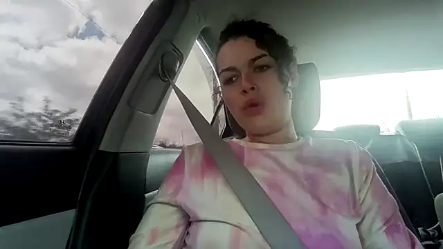 Snapshot of ali18of1 chatting on 04/05/26, 06:05 ali18of1 online show from 04/05/26, 06:05