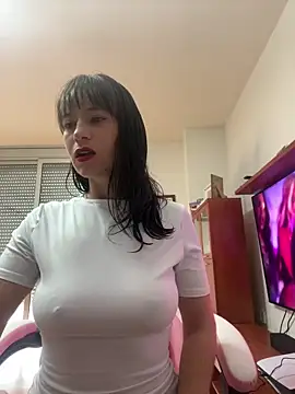 AlanaRius18 online show from 11/18/25, 09:36