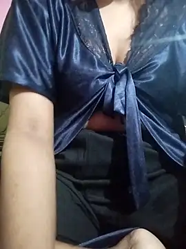 sexy-kiran6 online show from 10/16/25, 12:00