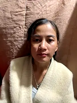 Miss-World00 online show from 10/24/25, 01:07