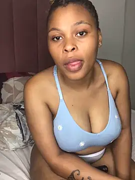 Bubbles156 online show from 04/18/26, 07:07