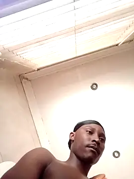 Snapshot of Hardeikbu chatting on 10/15/25, 08:36 Hardeikbu online show from 10/15/25, 08:36