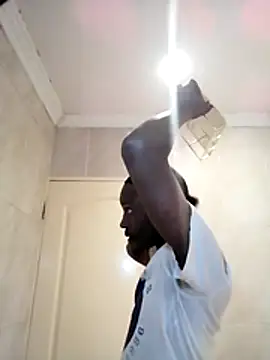 Snapshot of Hardeikbu chatting on 10/28/25, 08:44 Hardeikbu online show from 10/28/25, 08:44