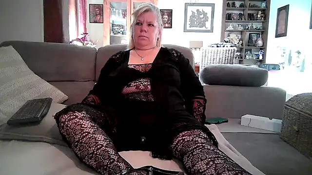 Bouddha-Angel online show from 04/30/26, 07:04