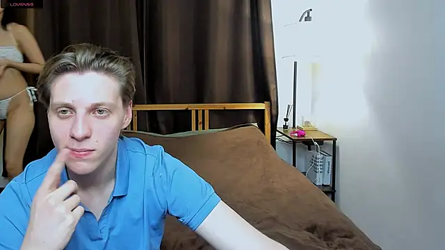 Blossomandbee online show from 11/26/25, 10:11