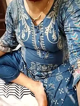 Hot Boude online show from 10/22/25, 09:20