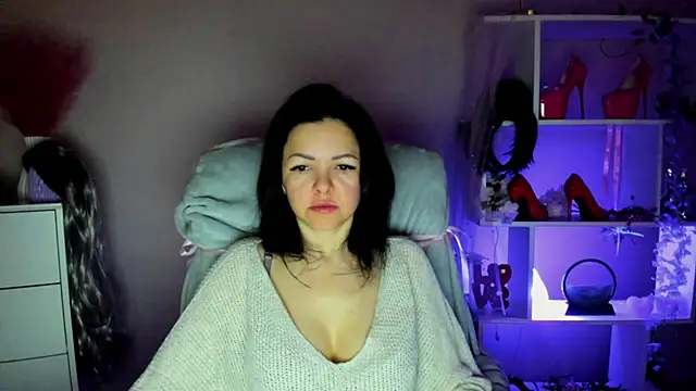 Mollybloom40 online show from 04/21/26, 06:09