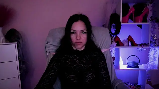 Mollybloom40 online show from 04/24/26, 06:38