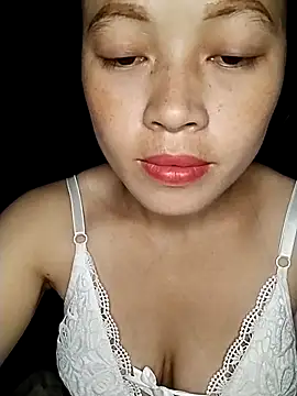 Hani-i online show from 10/17/25, 09:39