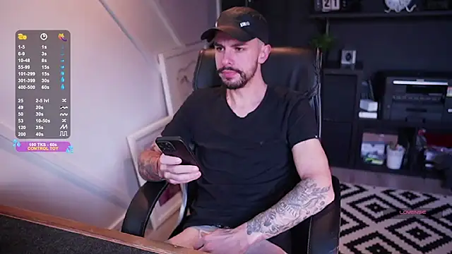 monsieurguitsxxx online show from 12/22/25, 01:19