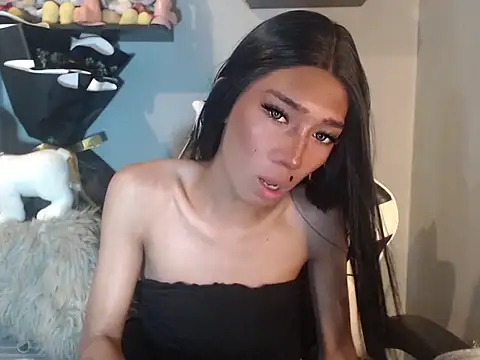 Snapshot of Yourasianbabyemma chatting on 11/11/25, 08:20 Yourasianbabyemma online show from 11/11/25, 08:20