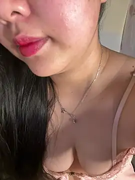 Aimee milk online show from 04/06/26, 02:18