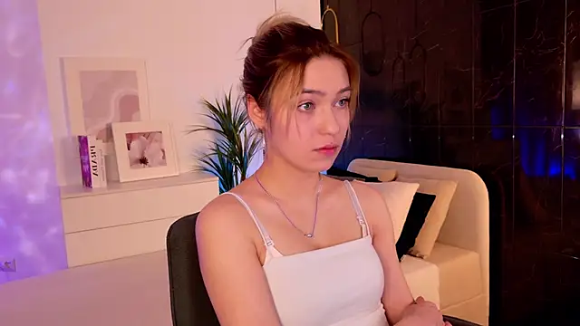 AlysiaSun  online show from 03/18/26, 09:18