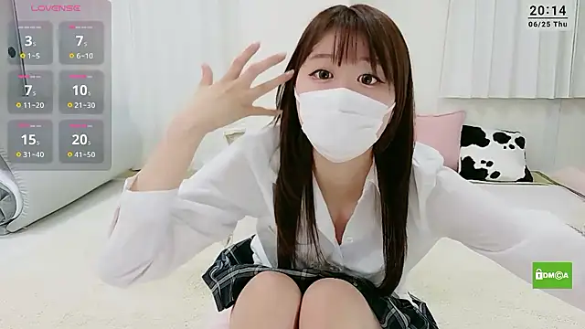 Snapshot of rei-chan chatting on 06/25/26, 11:15 rei-chan online show from 06/25/26, 11:15