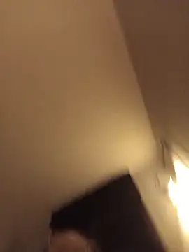 Snapshot of CNxnide chatting on 11/10/25, 04:17 CNxnide online show from 11/10/25, 04:17