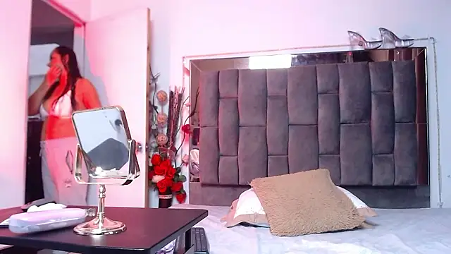 Salmma Milf online show from 02/25/26, 11:53