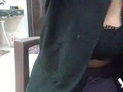 Rhea-Sen online show from 11/07/25, 06:52