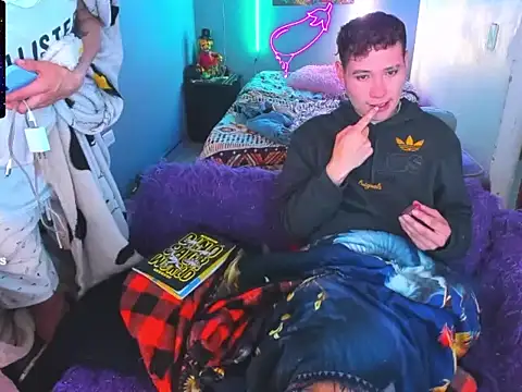 Latin boysxxxx online show from 02/15/26, 02:41