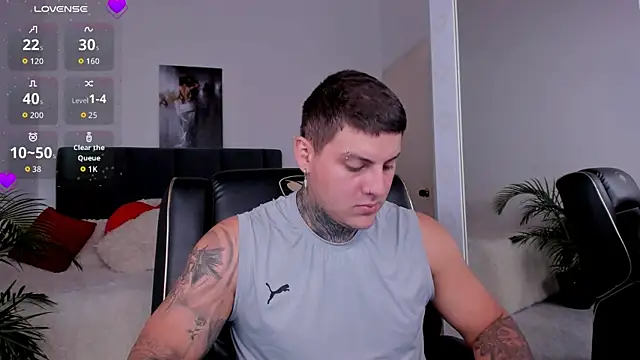 dirty boy0 online show from 10/24/25, 04:25